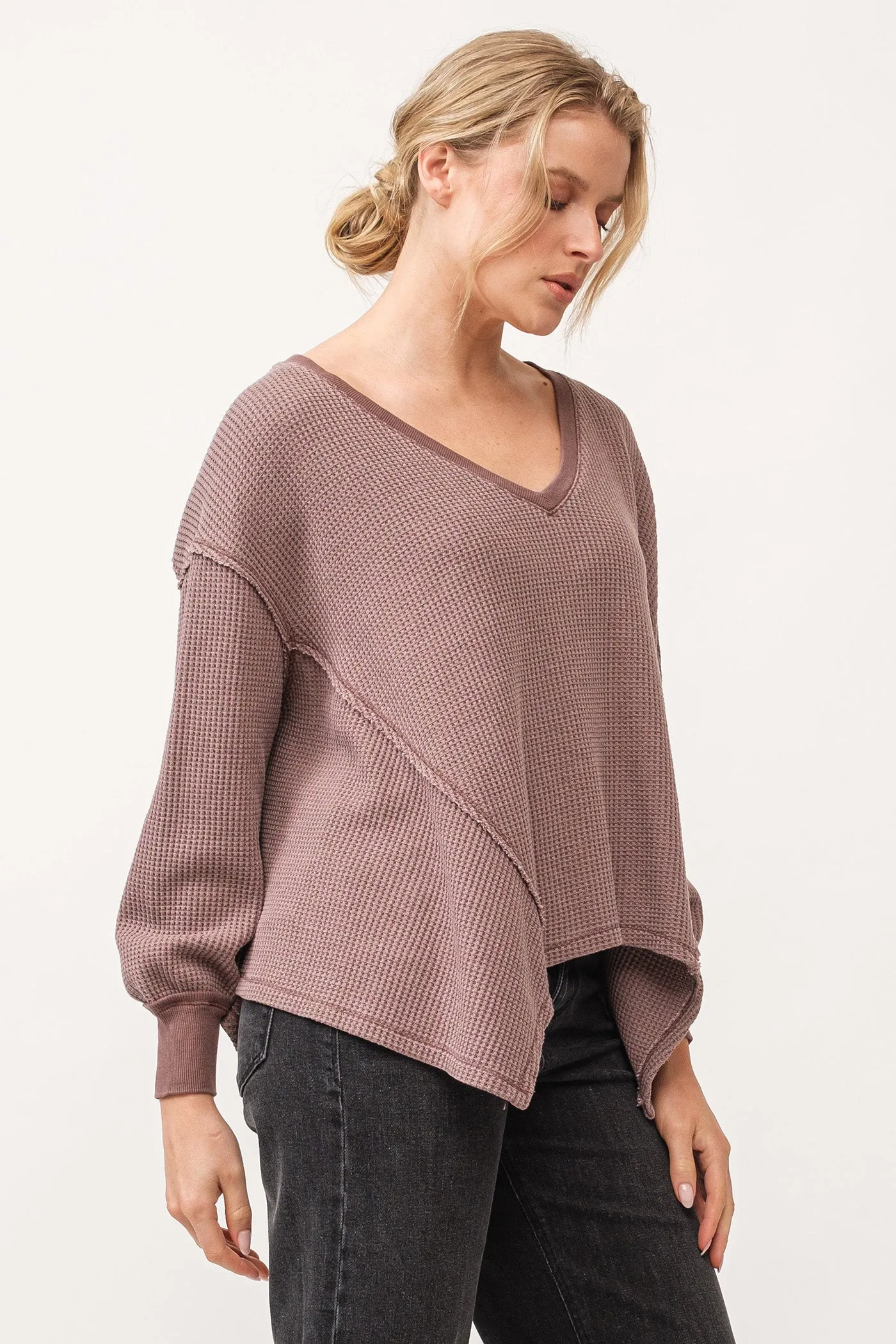 MIRA V-NECK OVERSIZED LONG SLEEVE TOP MARRON