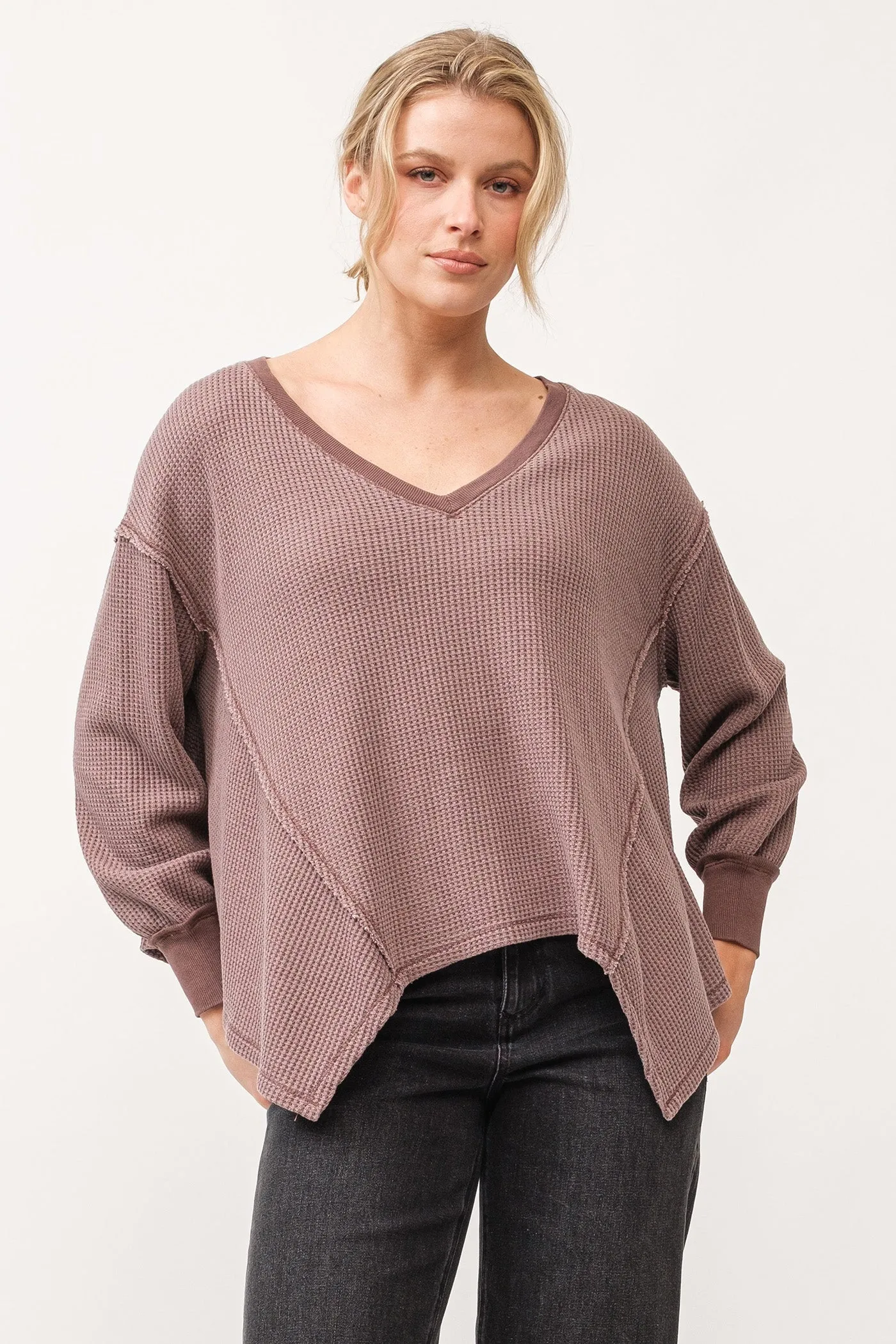 MIRA V-NECK OVERSIZED LONG SLEEVE TOP MARRON